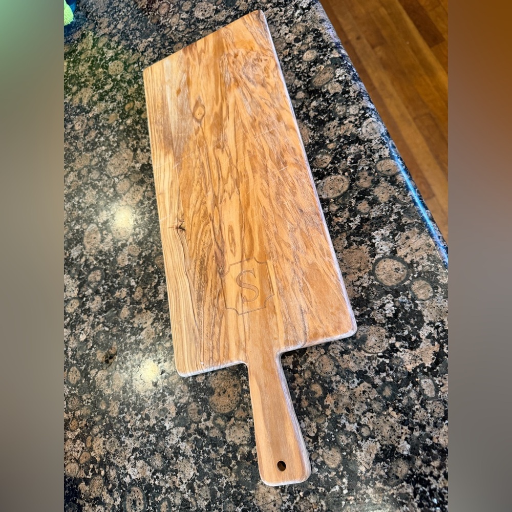 Williams Sonoma wooden cutting board chopping block engraved initial S